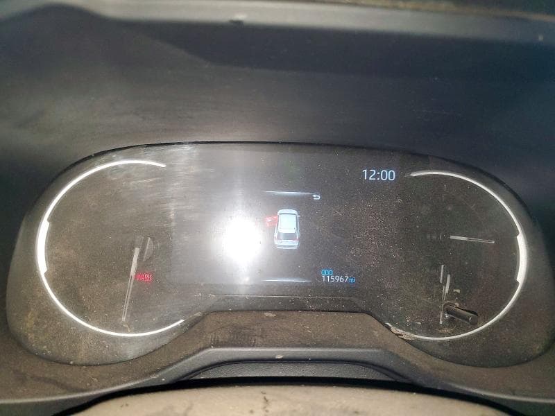 2023 TOYOTA RAV4 LE 9