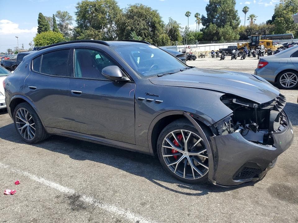 2023 MASERATI GRECALE MODENA 4