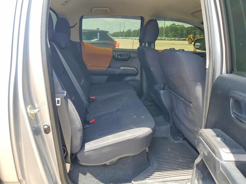 2019 TOYOTA TACOMA SR5 V6 10