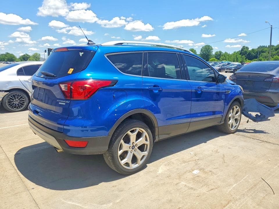 2019 FORD ESCAPE TITANIUM 3