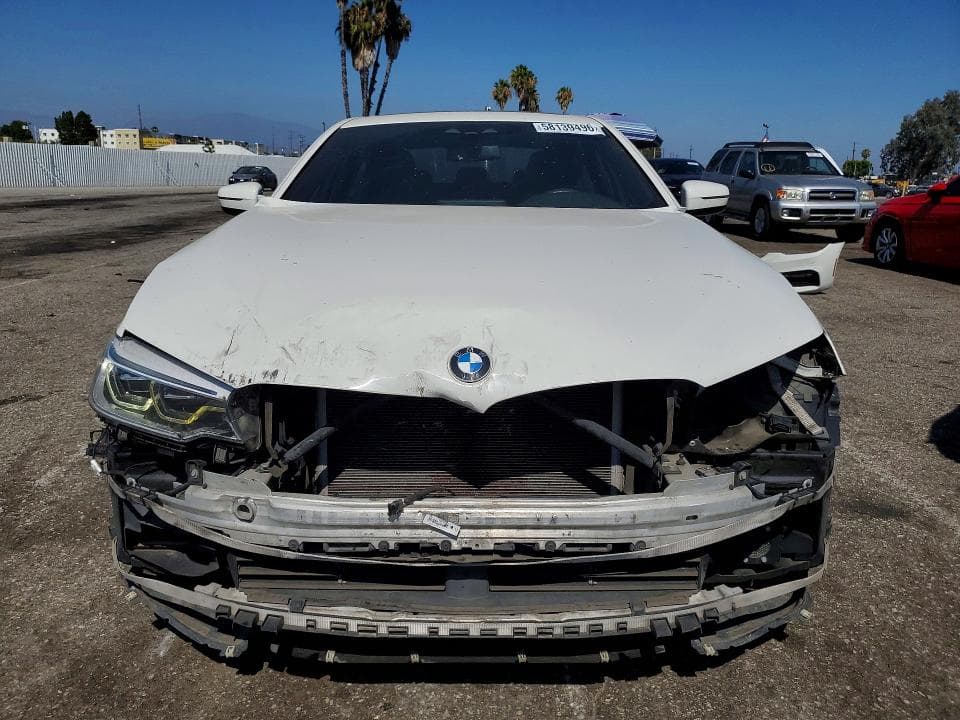 2018 BMW 530E 5