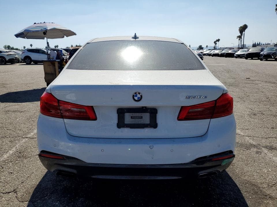 2018 BMW 530E 6
