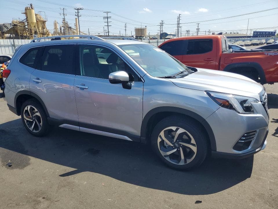 2024 SUBARU FORESTER TOURING 4