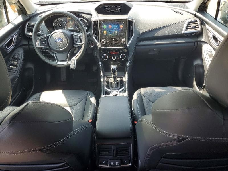 2024 SUBARU FORESTER TOURING 8