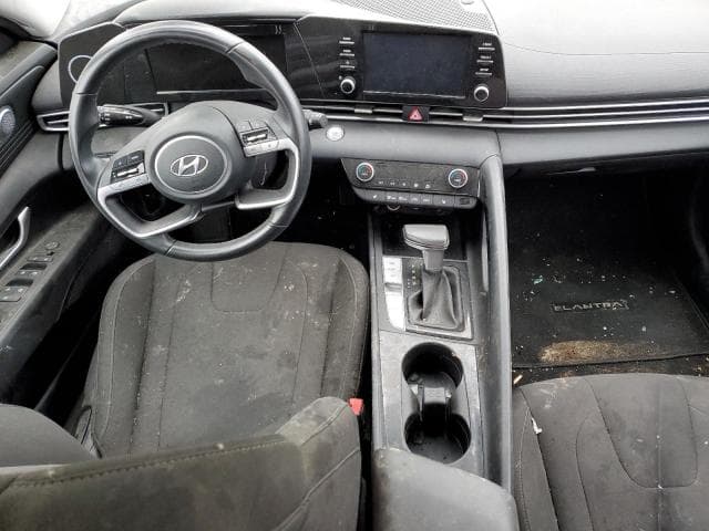 2022 HYUNDAI ELANTRA SEL 8