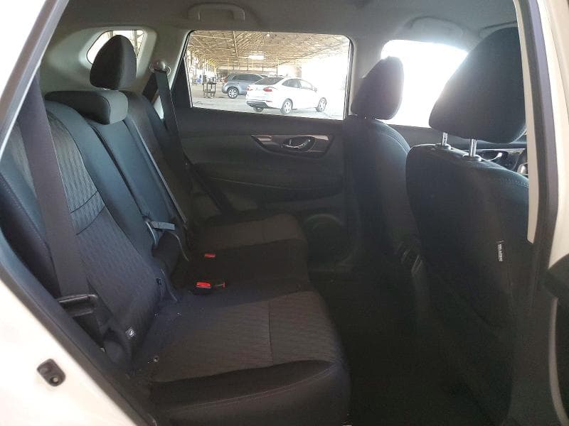 2019 NISSAN ROGUE SV 10