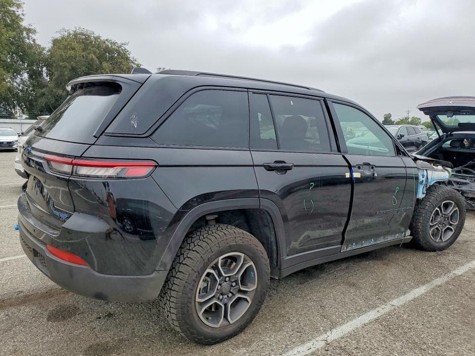 2024 JEEP GRAND CHEROKEE TRAILHAWK 4XE 3