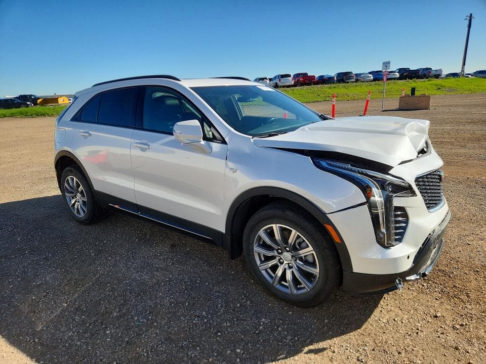 2023 CADILLAC XT4 4