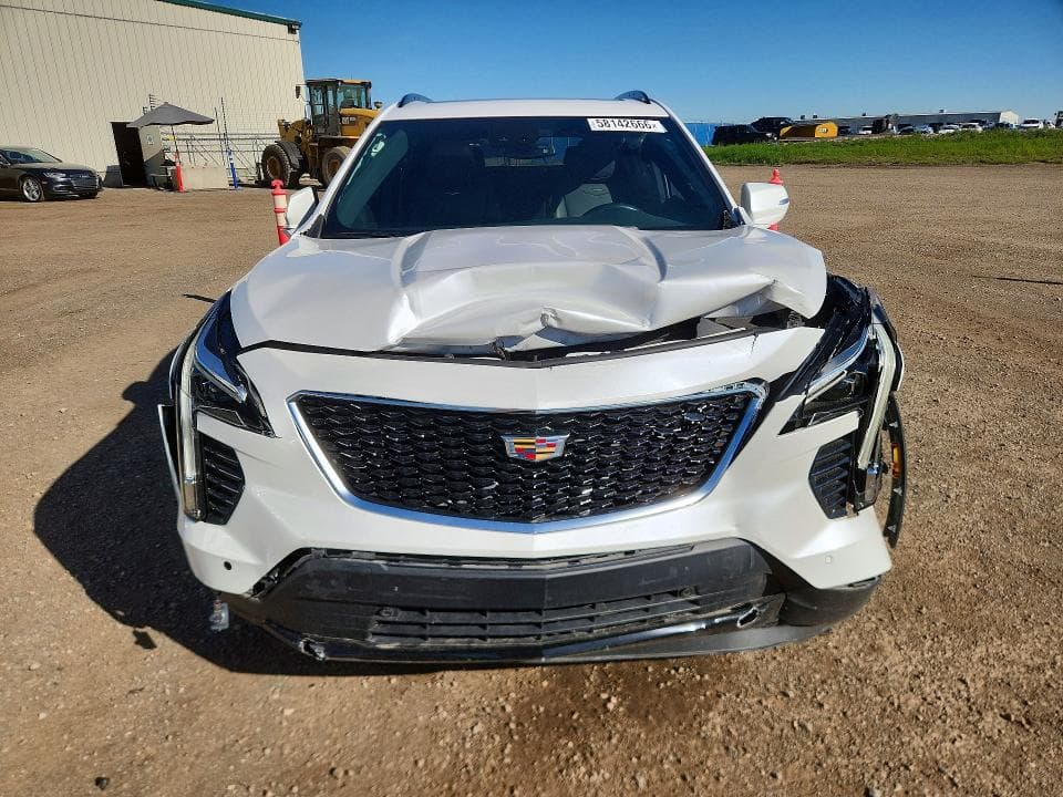 2023 CADILLAC XT4 5