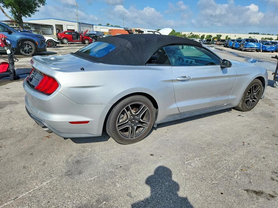 2019 FORD MUSTANG 3