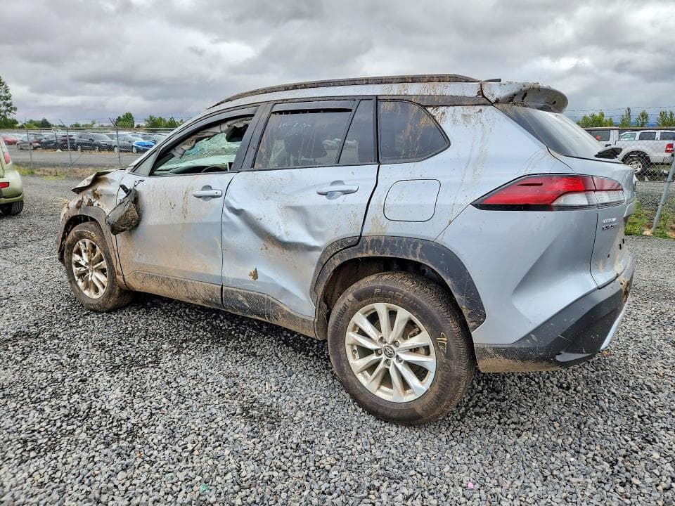 2026 TOYOTA COROLLA CROSS LE LE 2