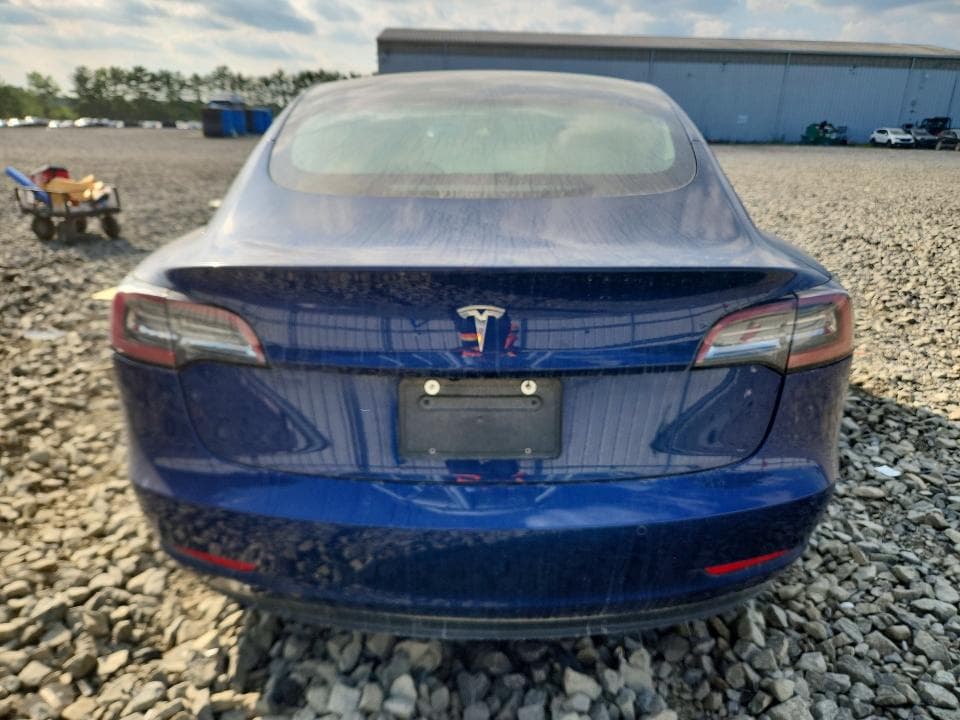 2019 TESLA MODEL 3 6