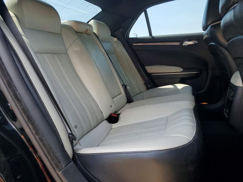 2021 CHRYSLER 300 S 10