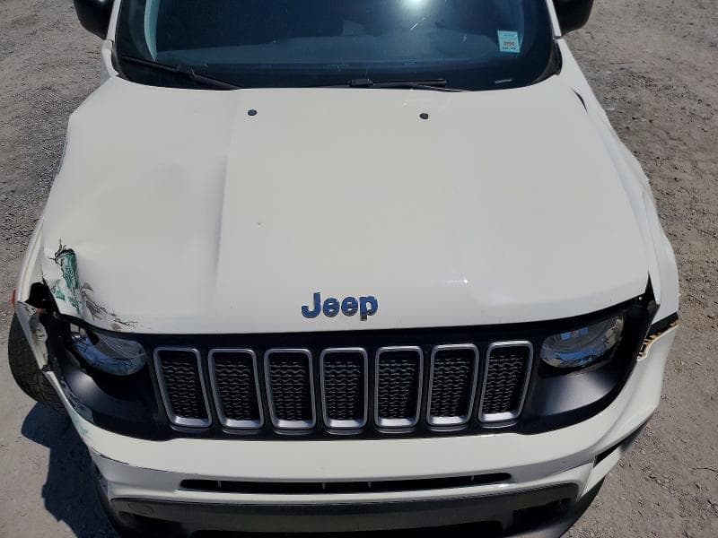 2023 JEEP RENEGADE LATITUDE 11