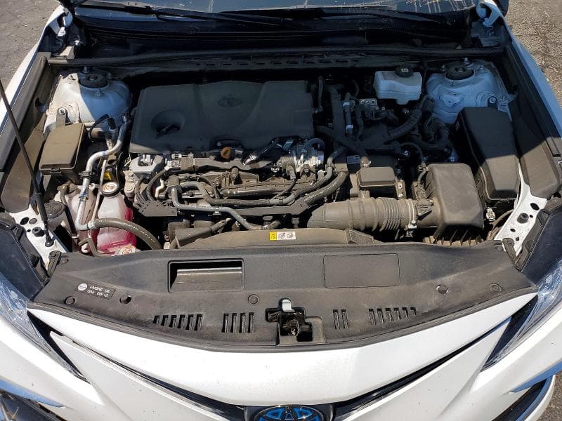 2024 TOYOTA CAMRY XLE 11