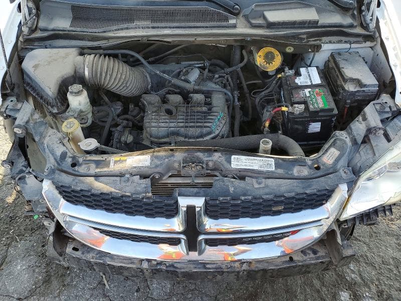 2017 DODGE GRAND CARAVAN SE 12