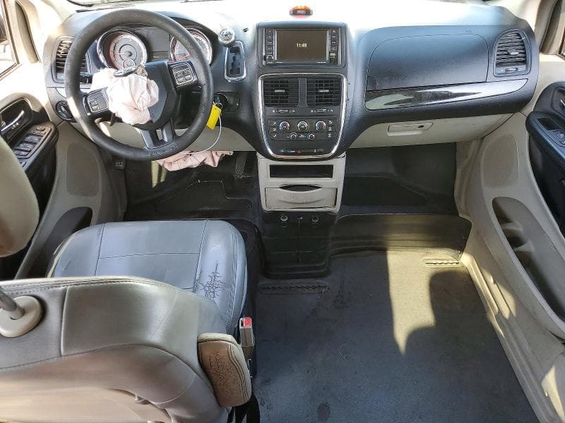 2017 DODGE GRAND CARAVAN SE 8