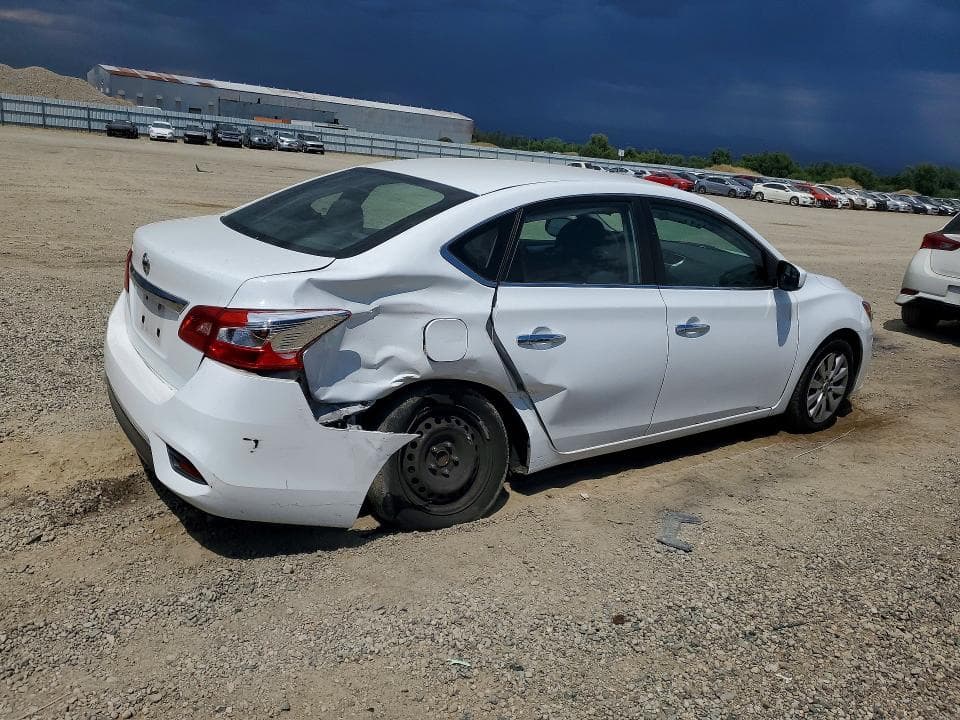 2018 NISSAN SENTRA S 3