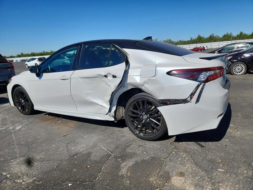 2023 TOYOTA CAMRY XSE 2
