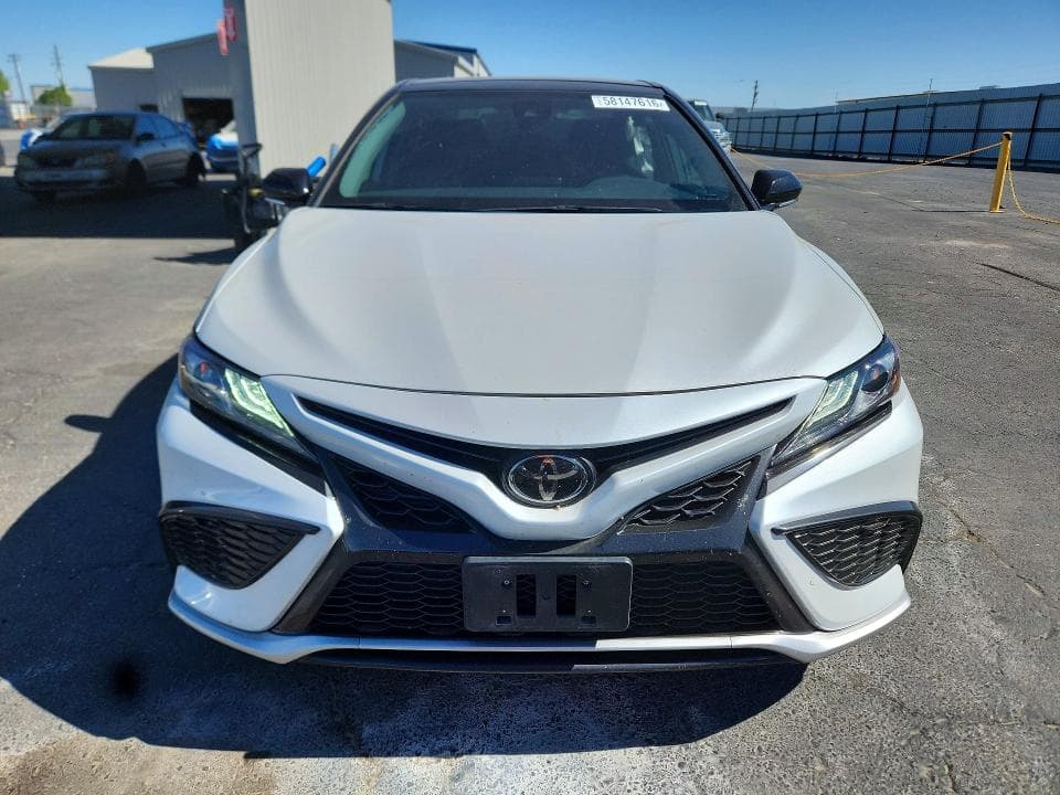 2023 TOYOTA CAMRY XSE 5