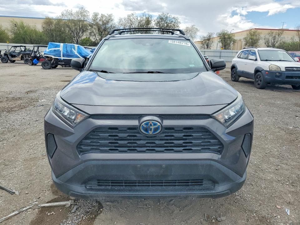 2019 TOYOTA RAV4 LE 5