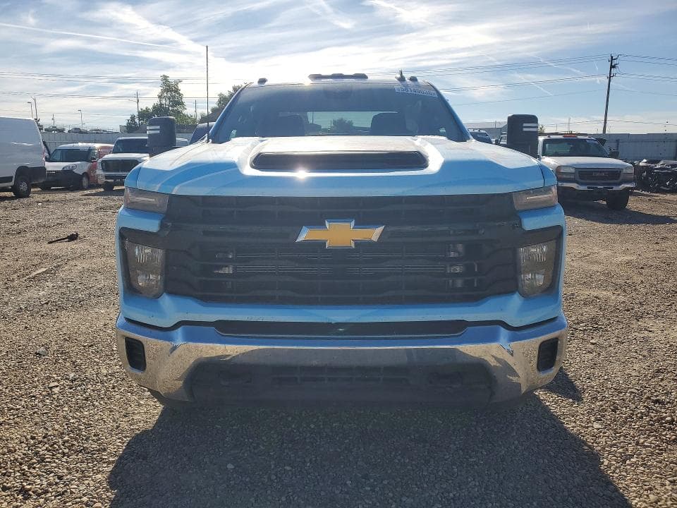 2024 CHEVROLET SILVERADO K3500 5