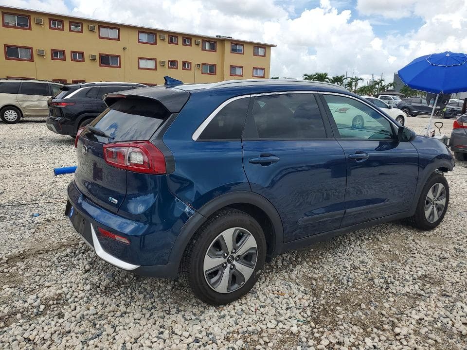2019 KIA NIRO LX 3