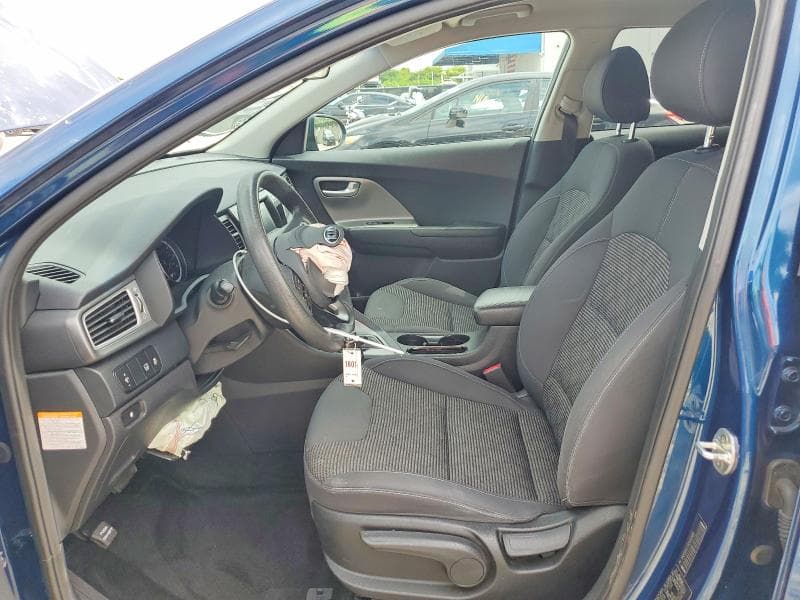 2019 KIA NIRO LX 7