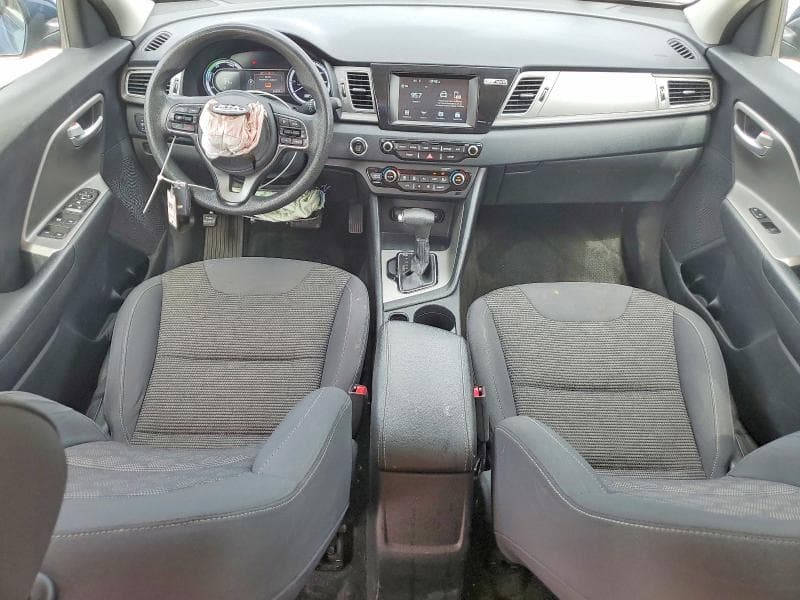 2019 KIA NIRO LX 8