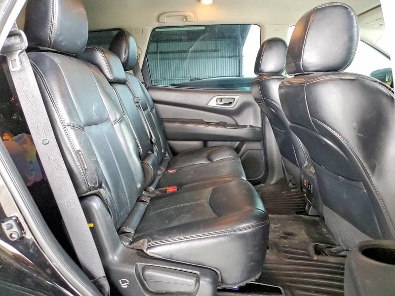 2018 NISSAN PATHFINDER SL 11