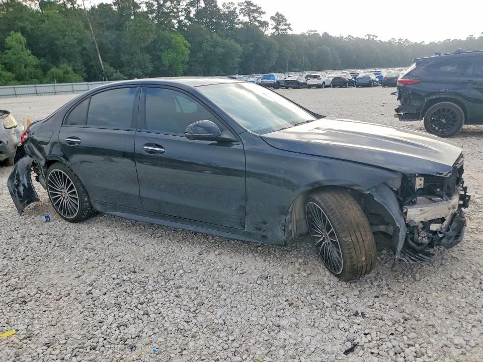 2022 MERCEDES-BENZ C 300 4