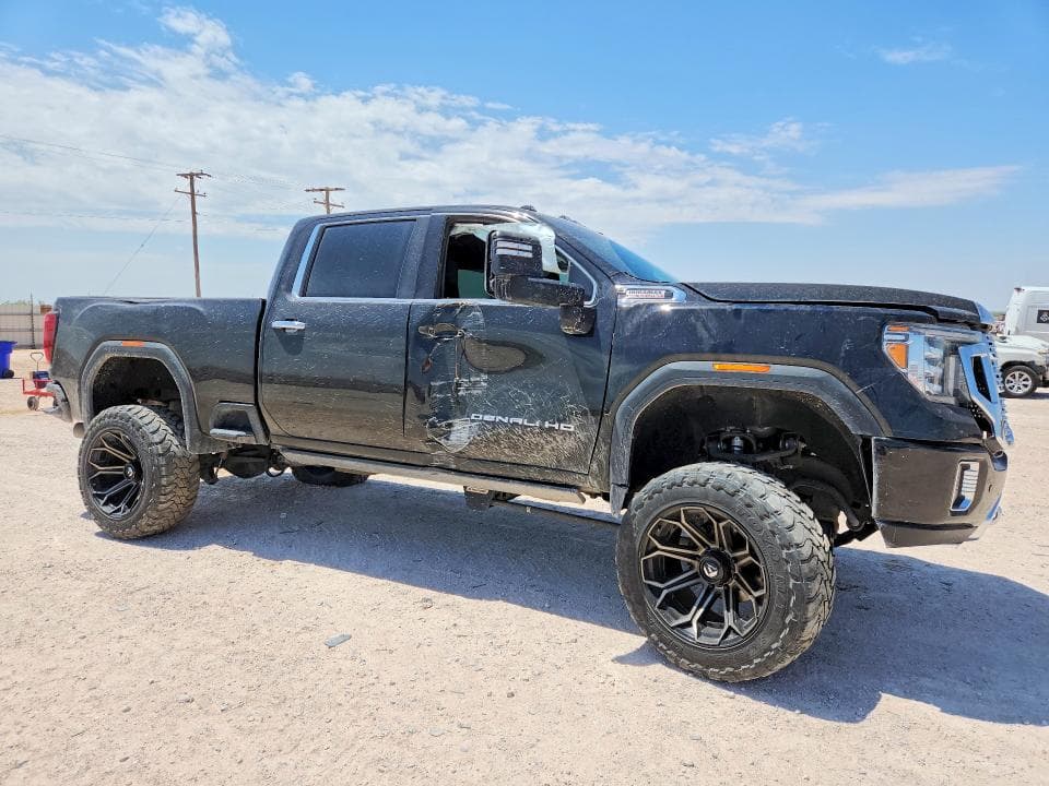 2022 GMC SIERRA K2500 DENALI 4