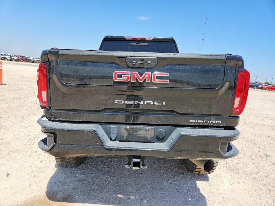 2022 GMC SIERRA K2500 DENALI 6
