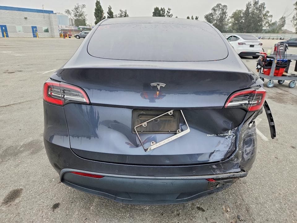 2020 TESLA MODEL Y 6