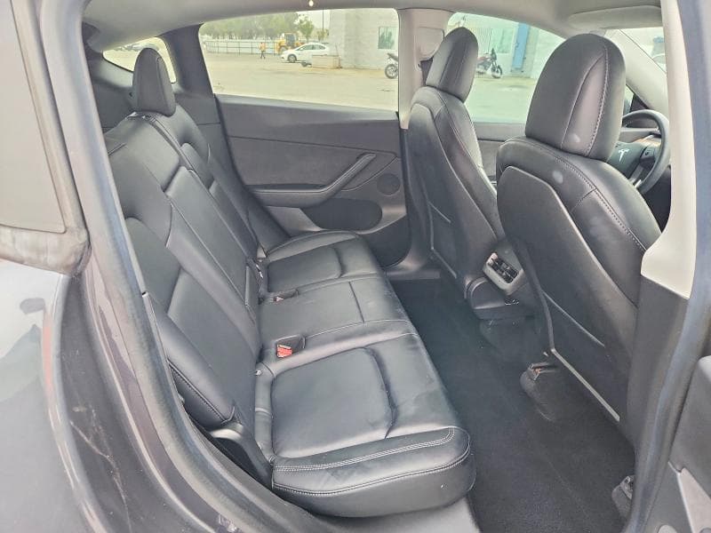 2020 TESLA MODEL Y 10