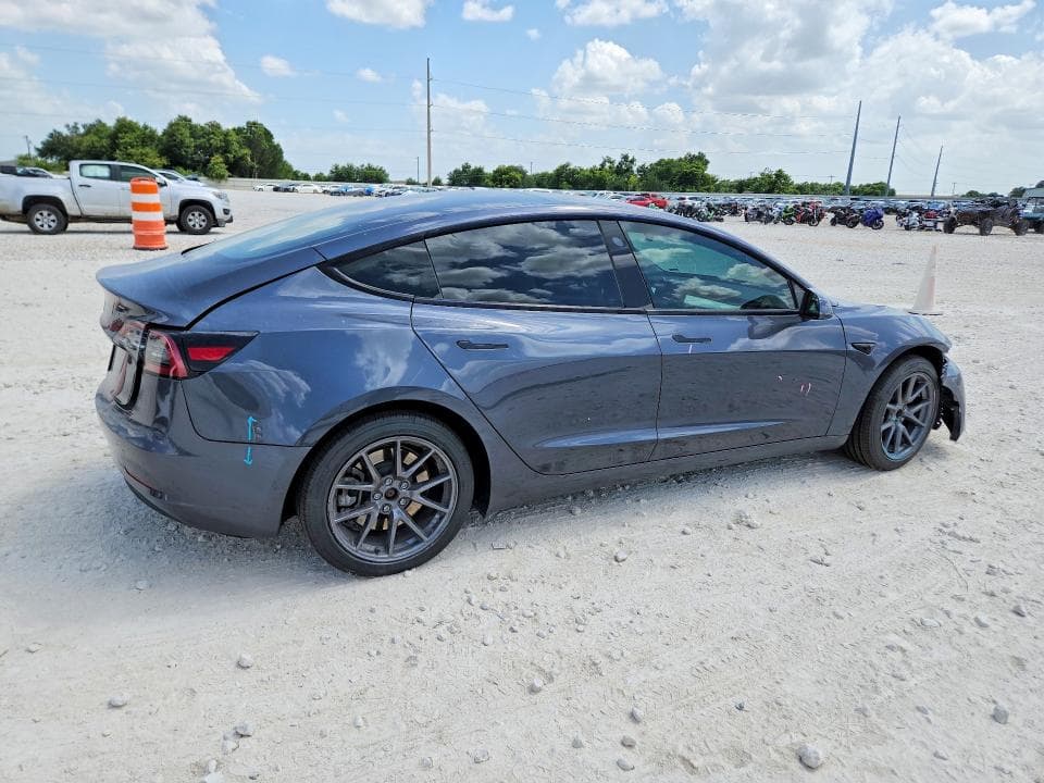 2023 TESLA MODEL 3 3