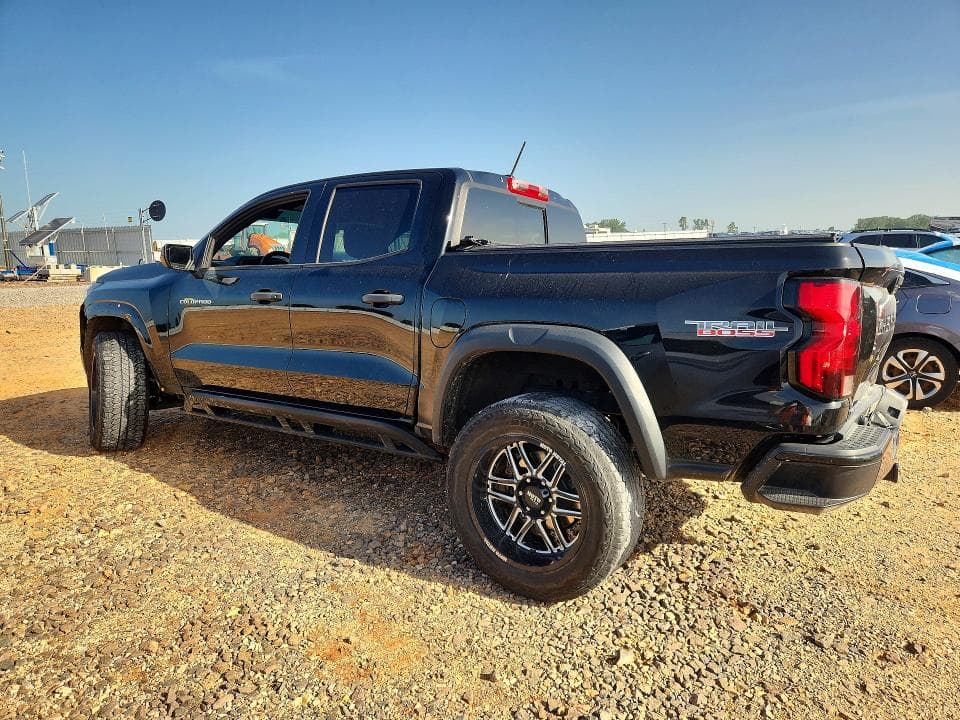 2024 CHEVROLET COLORADO TRAIL BOSS 2