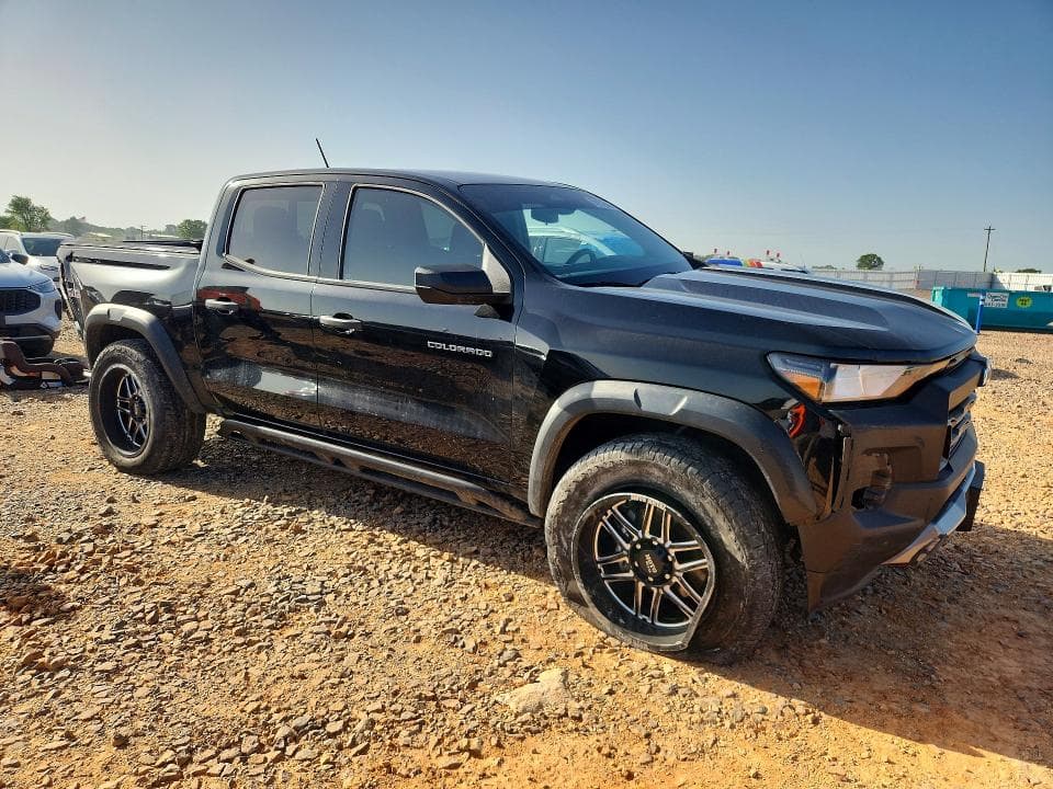 2024 CHEVROLET COLORADO TRAIL BOSS 4