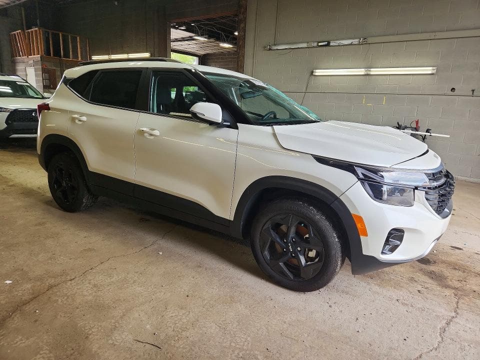 2026 KIA SELTOS EX 4