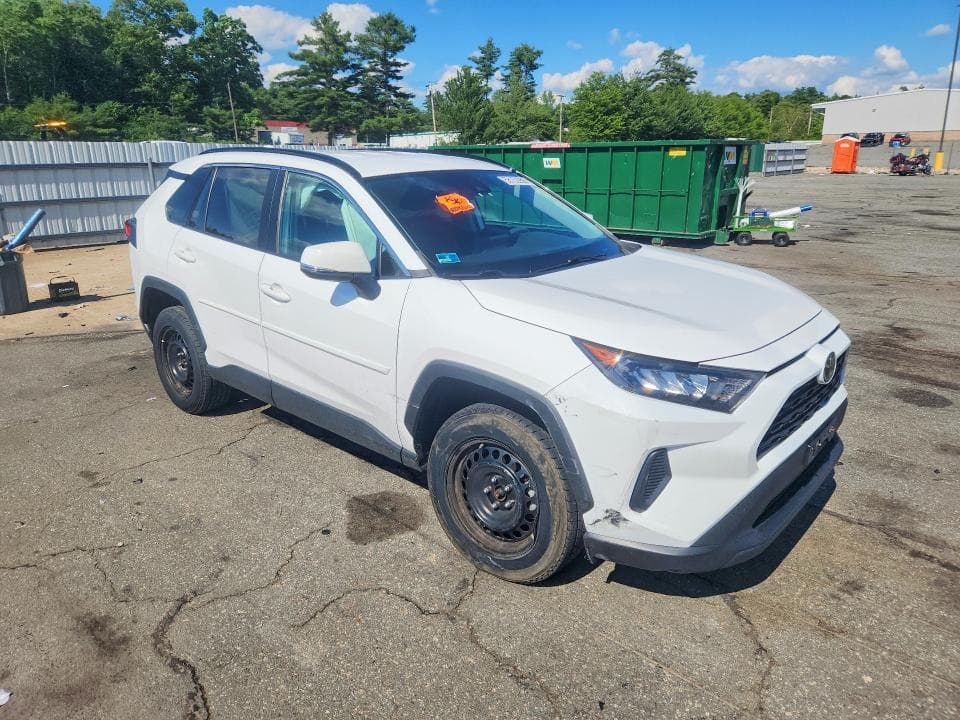 2021 TOYOTA RAV4 LE 4