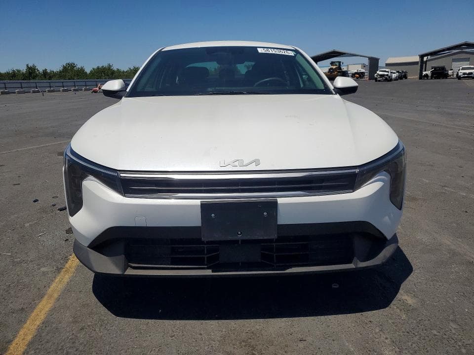 2025 KIA K4 LXS 5