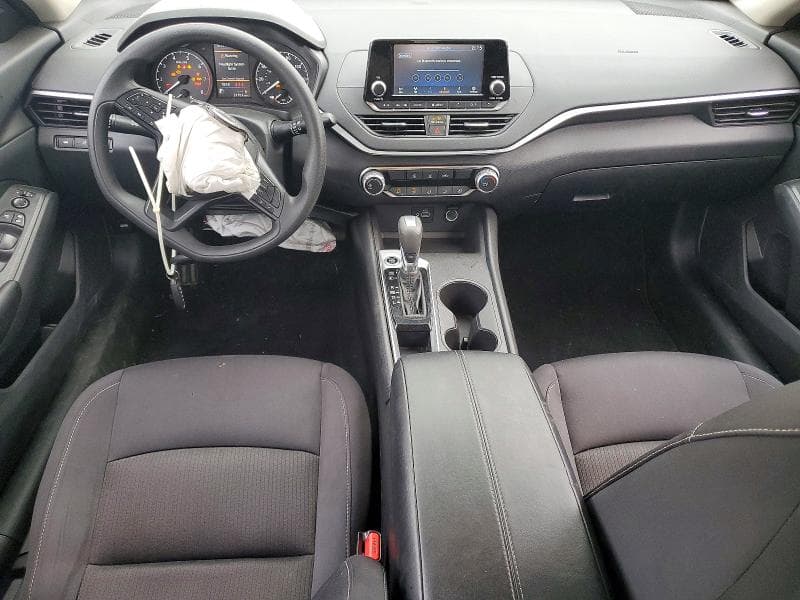 2024 NISSAN ALTIMA S 8