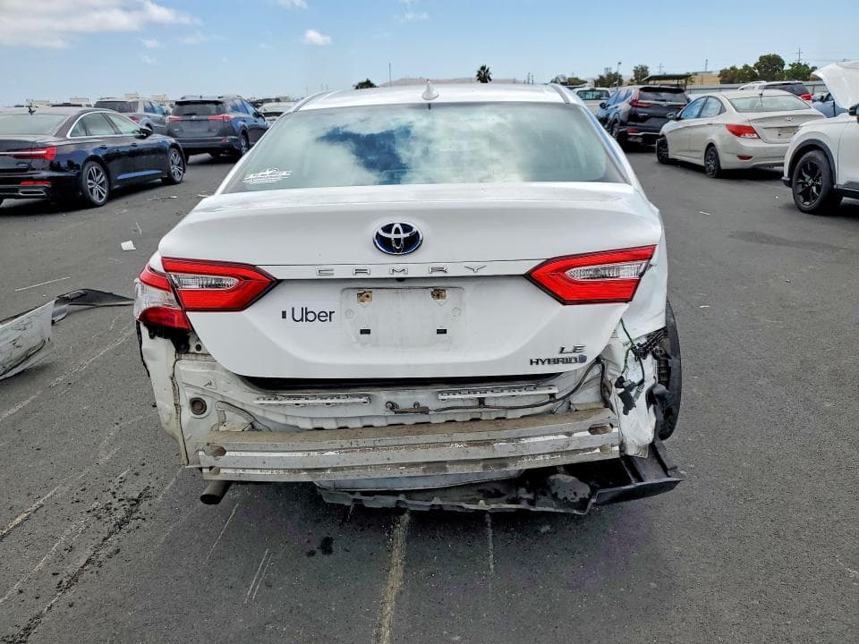 2020 TOYOTA CAMRY LE 6