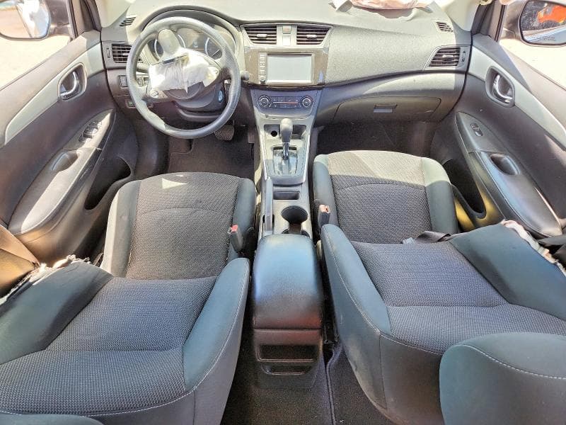 2019 NISSAN SENTRA S S 8
