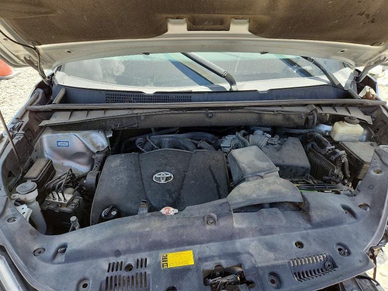 2018 TOYOTA HIGHLANDER XLE 12