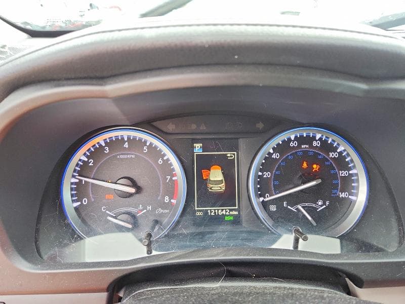 2018 TOYOTA HIGHLANDER XLE 9