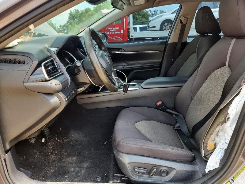 2021 TOYOTA CAMRY LE 7