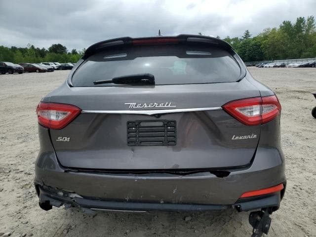 2017 MASERATI LEVANTE S SPORT 6