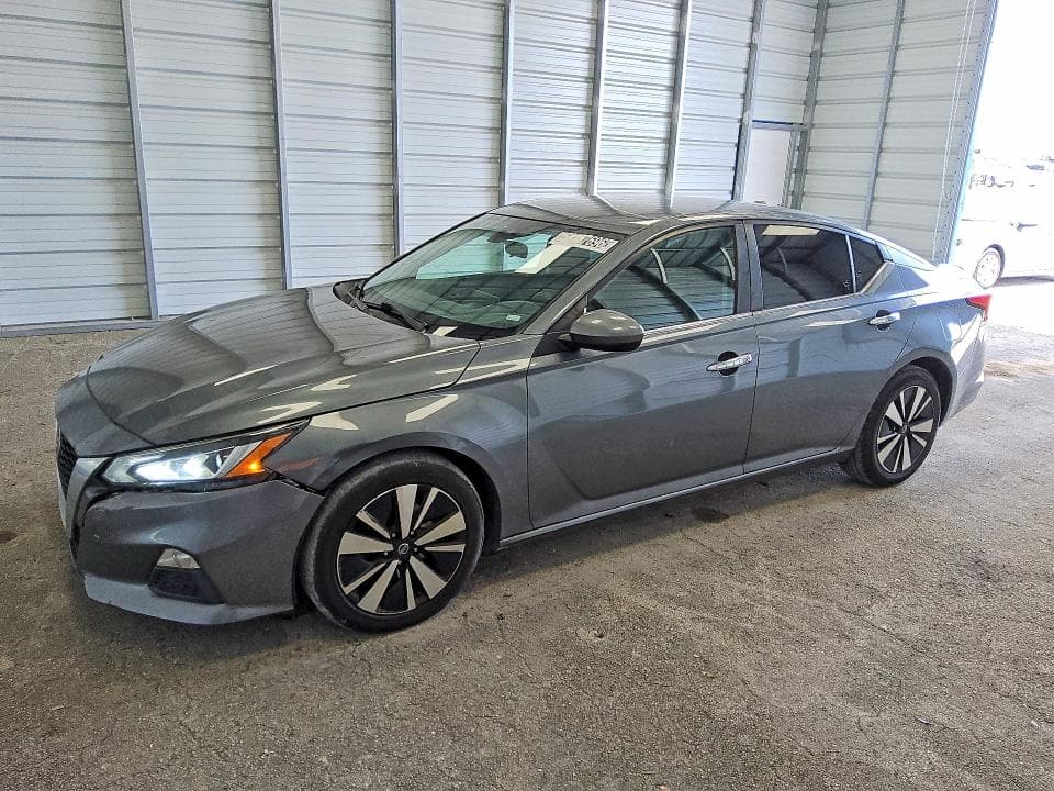 2021 NISSAN ALTIMA SV - 1