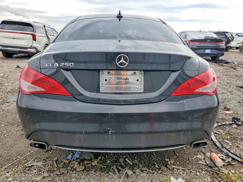 2016 MERCEDES-BENZ CLA 250 6